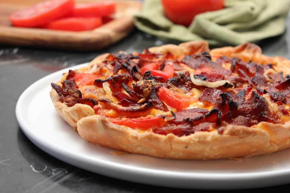 tomato, cheddar, bacon pie