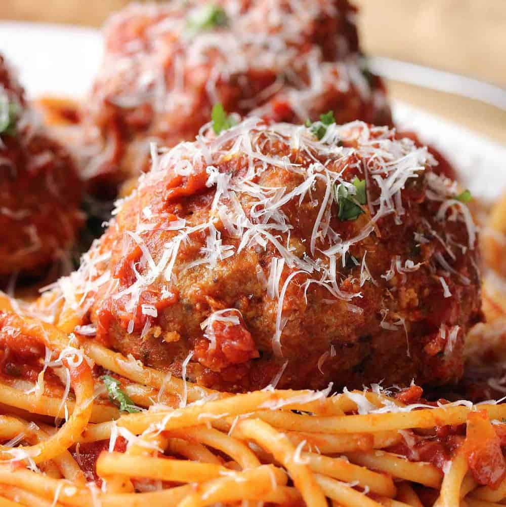 Classic Spaghetti And Meatballs How To Feed A Loon