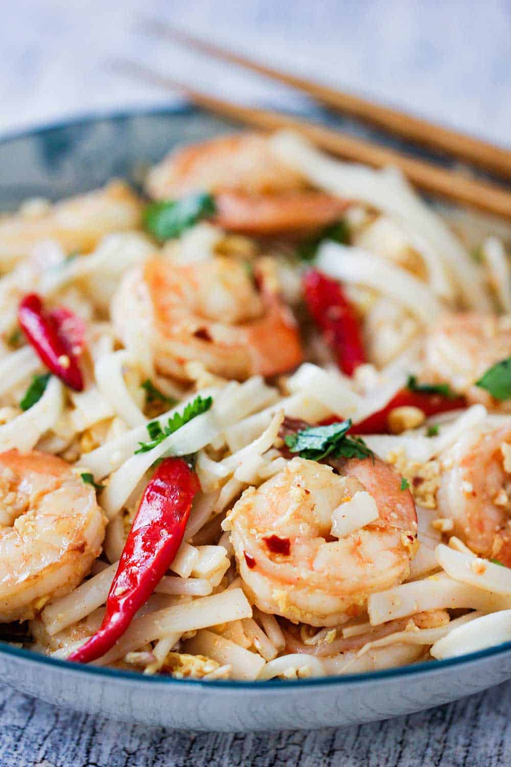 Authentic And Easy Shrimp Pad Thai How To Feed A Loon