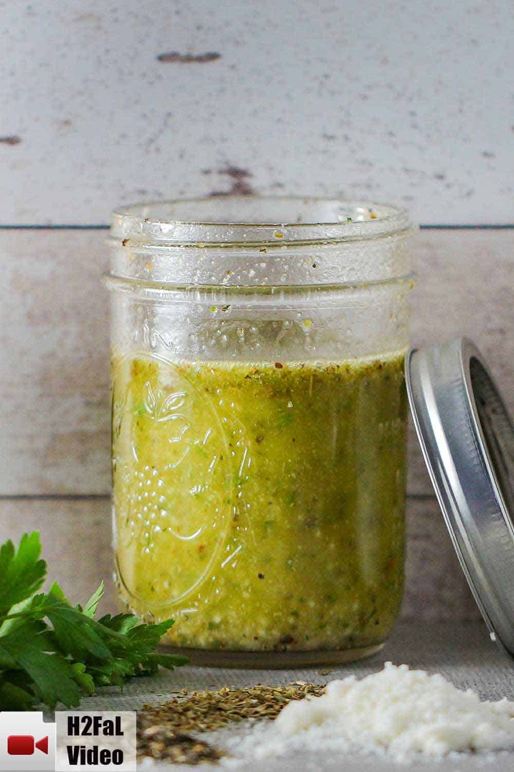 Homemade Italian Dressing (VIDEO) 