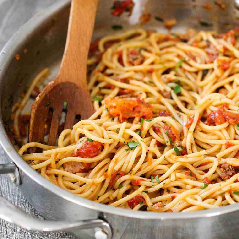 Best-Ever Classic Pasta Pomodoro | How To Feed A Loon