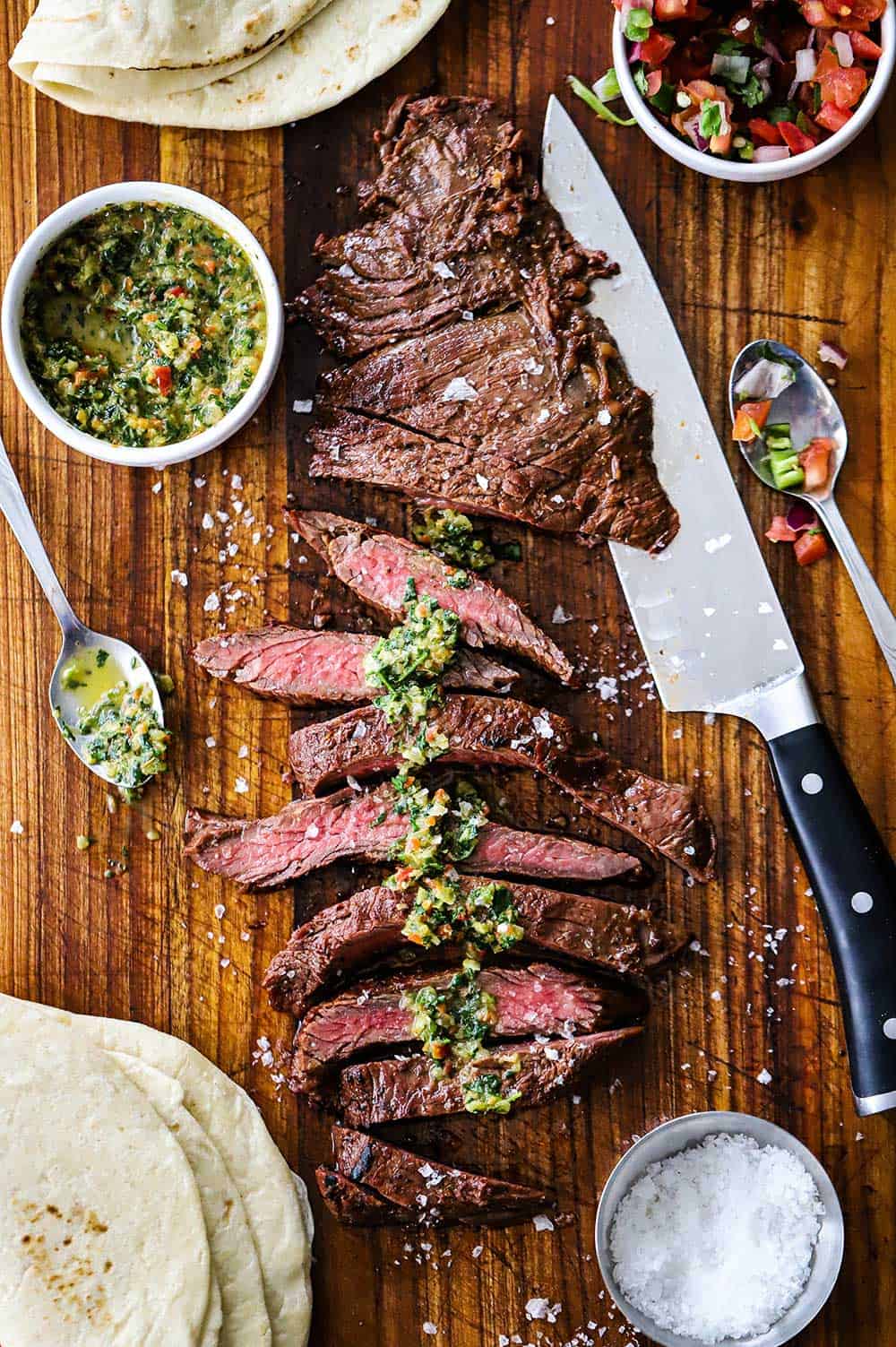 https://howtofeedaloon.com/wp-content/uploads/2022/03/Carne-asada-overhead.jpg