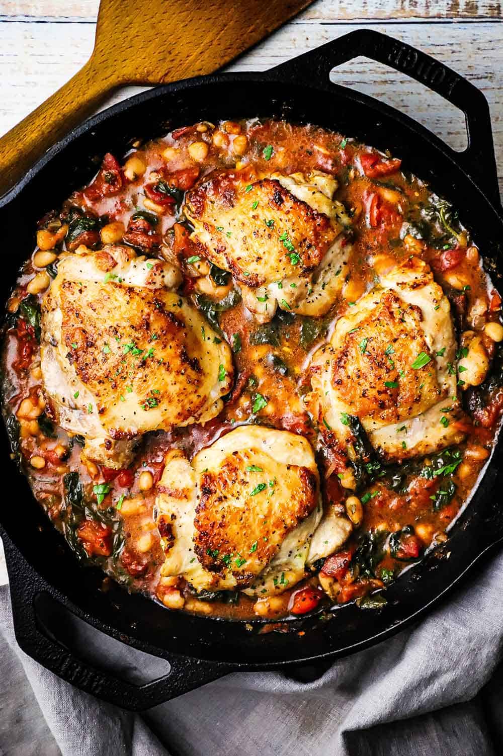 Cast-Iron Skillet Pizza with Red Peppers, Chicken & Spinach